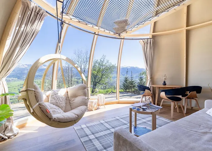 Zako Glamp & Jacuzzi * Ząb