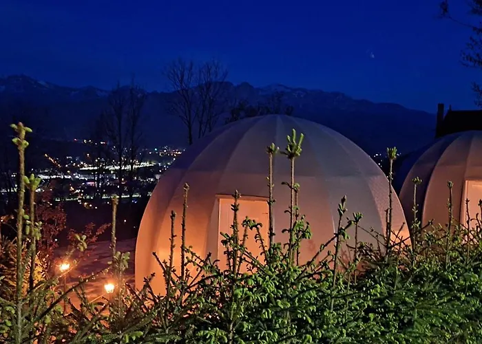 Zako Glamp & Jacuzzi *