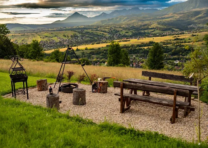 Luksusowy namiot Zako Glamp & Jacuzzi *