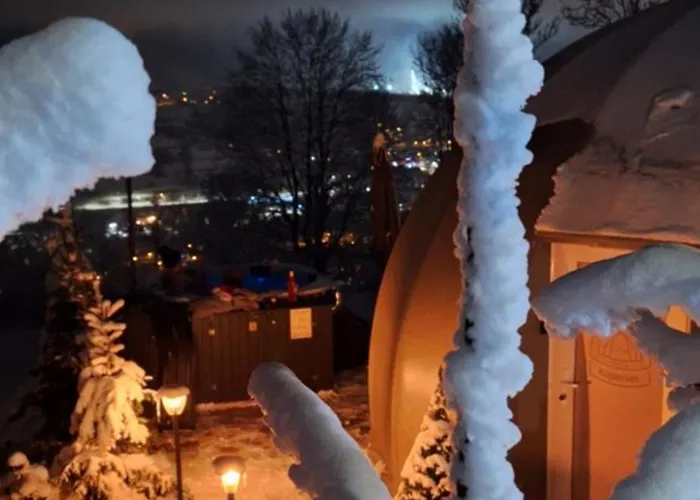 Luksusowy namiot Zako Glamp & Jacuzzi *